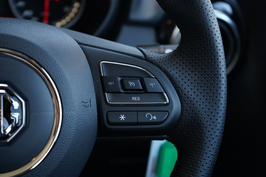2024 MG 3 SZP1 Core Hatch Image 8