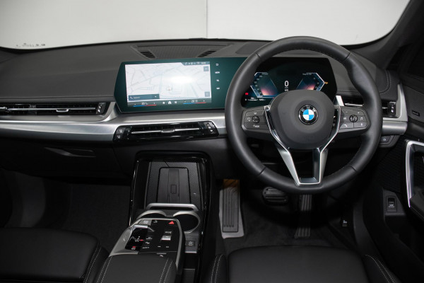 2026 BMW X1 U11 sDrive18i SUV image 7