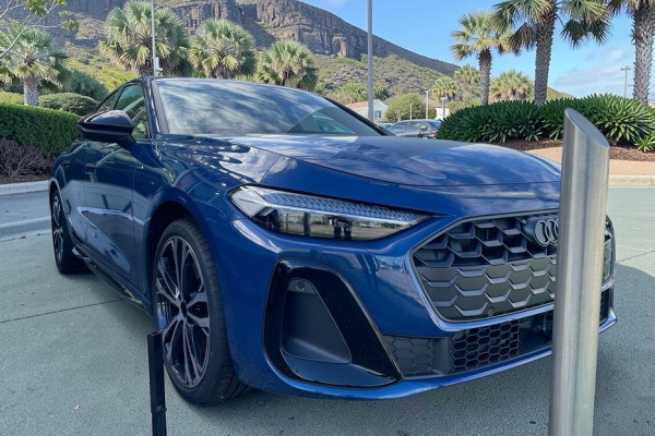2025 Audi A5 B10 e-hybrid S-Line Sedan