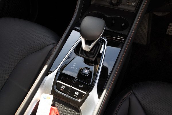 2025 MG HS AS33 Essence SUV Image 14