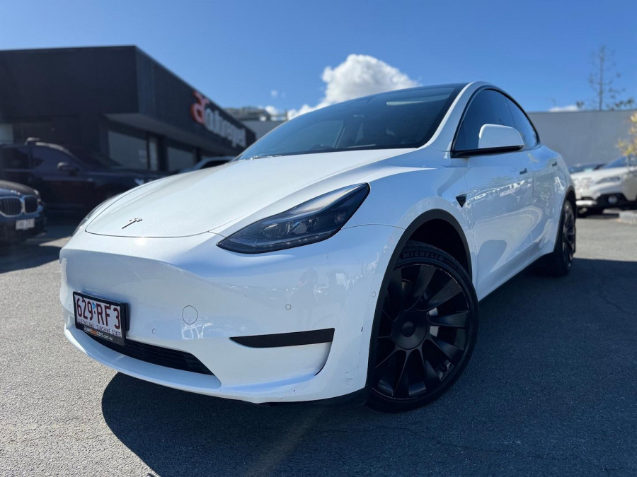 2023 Tesla Model Y  Rear-Wheel Drive SUV Image 2