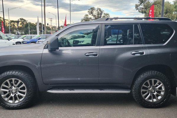 2021 Toyota LandCruiser Prado GDJ150R VX SUV Image 4