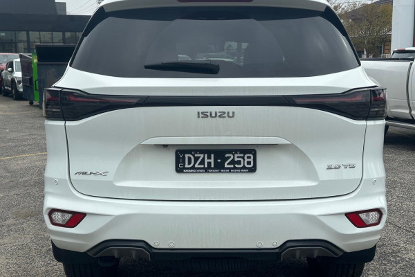2025 MY25.5 Isuzu MU-X RJ LS-T SUV Image 4