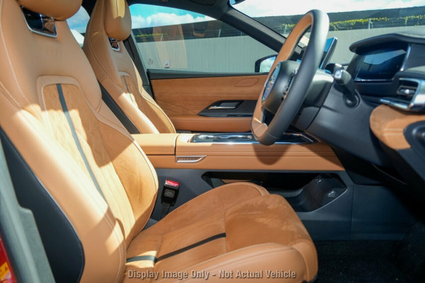 2026 Mazda 6e  E35 Atenza Hatch Image 8