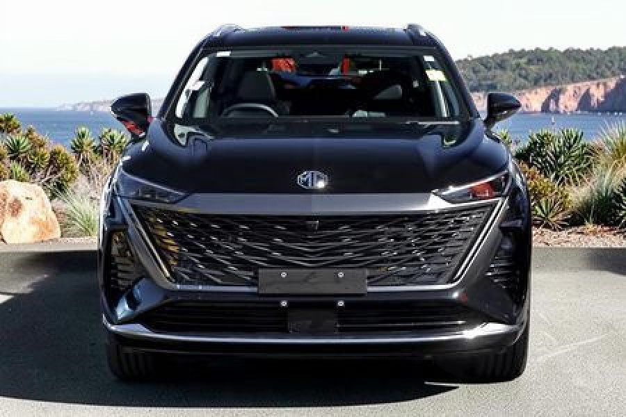2025 MG QS IS31 Essence SUV Image 3