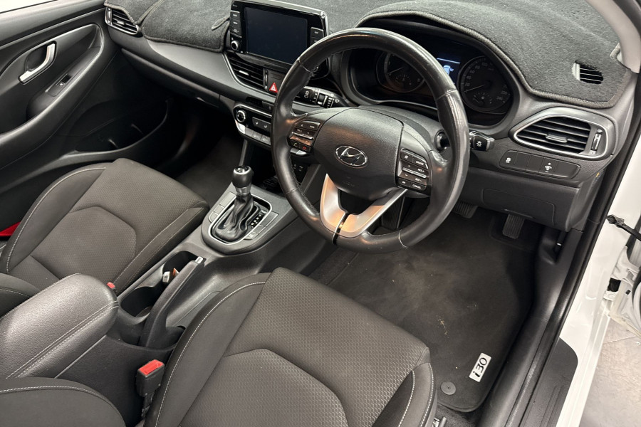 2018 MY19 Hyundai i30 PD2 Active Hatch Image 17