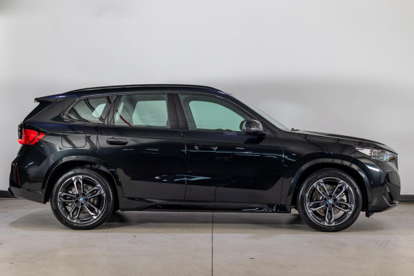 2026 BMW X1 U11 xDrive25e M Sport SUV image 5