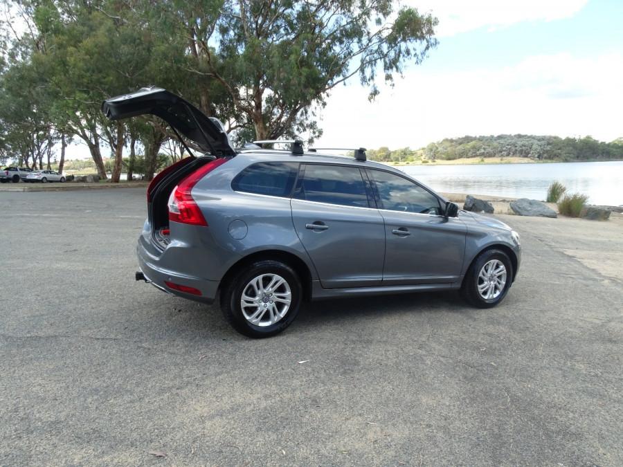 2016 Volvo XC60 DZ D4 Luxury Wagon Image 10