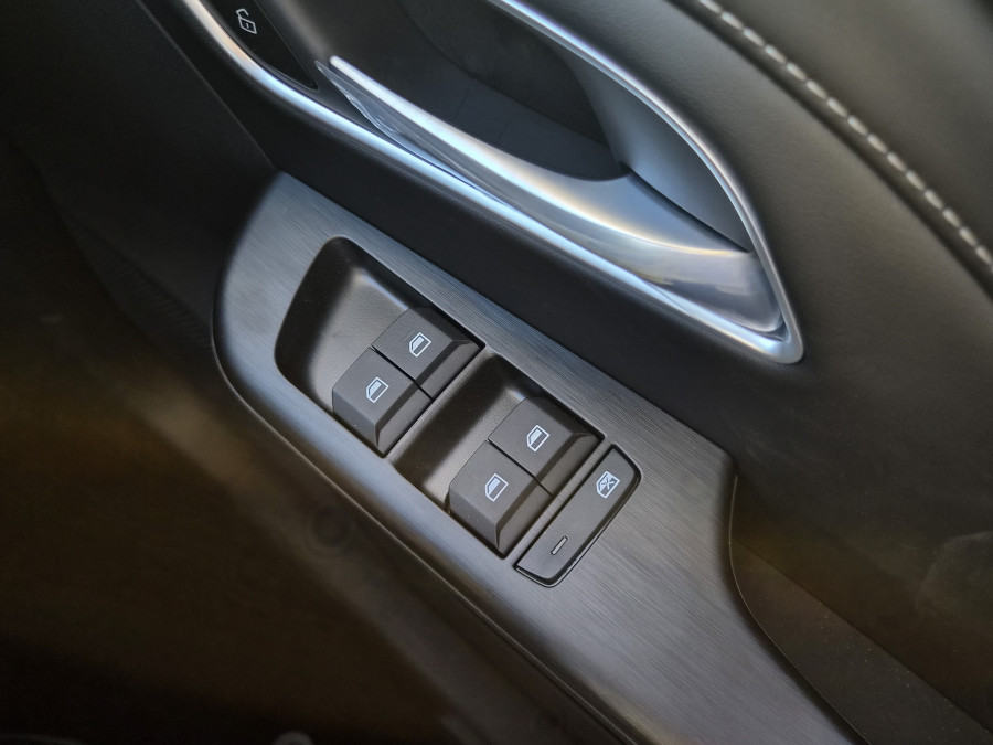 2025 MY25.5 MG ZS ZS32 Essence Hybrid+ SUV Image 22