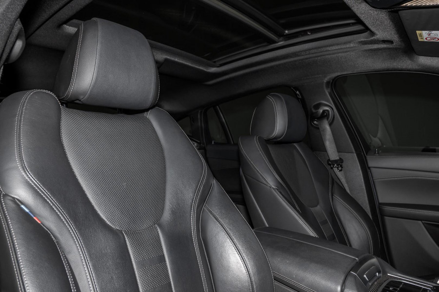 2021 BMW X6 G06 M50i SUV