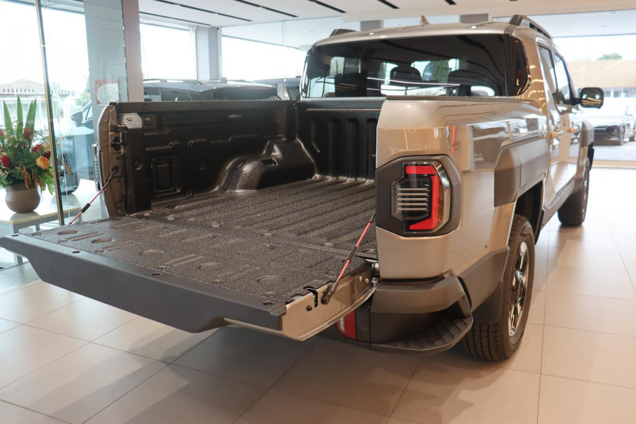 2025 MY26 Kia Tasman TK X-Line Ute Image 13