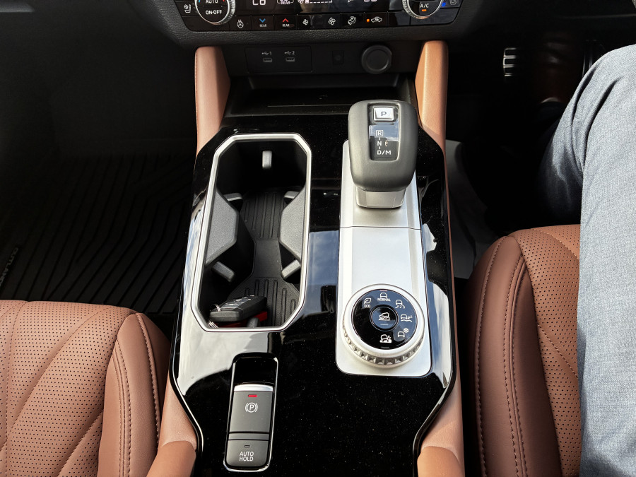 2026 Mitsubishi Outlander ZM Exceed Tourer SUV Image 19