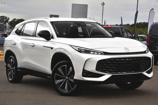 2025 MG HS AS33 Excite SUV Image 1