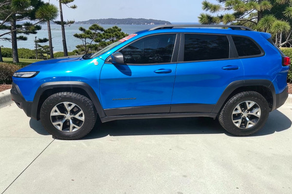 2017 MY18 Jeep Cherokee KL Trailhawk SUV Image 4