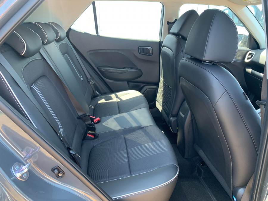 2025 Hyundai Venue QX.V5 Active SUV Image 11