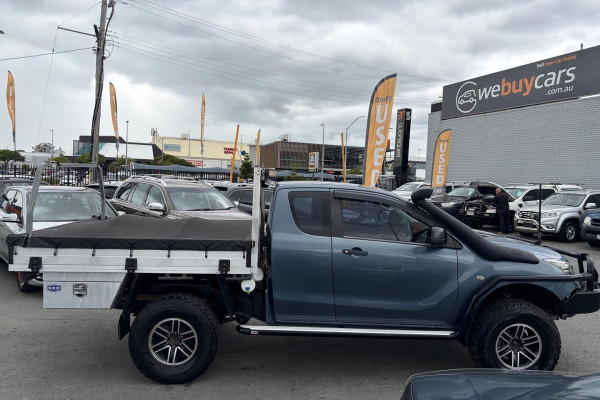 2015 Mazda BT-50 UR XT Cab Chassis Image 5