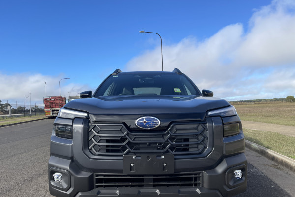 2026 Subaru Outback  7GEN AWD Touring SUV Image 3