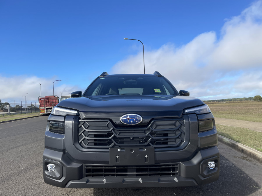 2026 Subaru Outback  7GEN AWD Touring SUV Image 3
