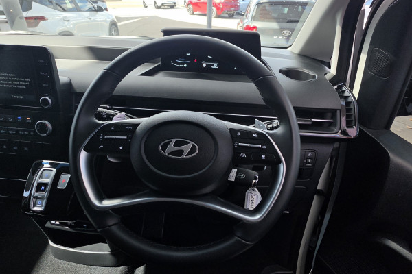 2025 MY26 Hyundai Staria US4.V3 SUV Image 22