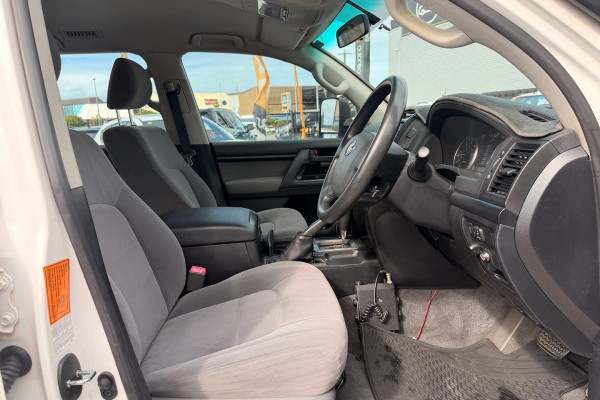 2009 Toyota LandCruiser VDJ200R GXL SUV Image 17