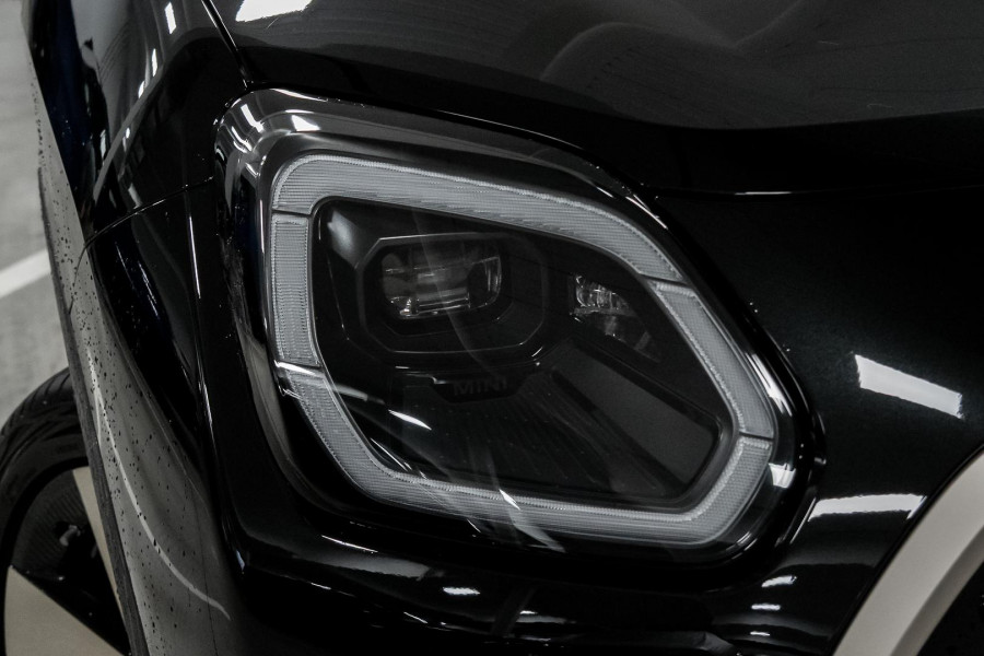 2026 MINI Countryman U25 S Favoured SUV