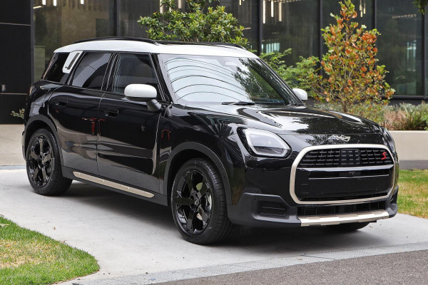 MINI Countryman S Favoured U25