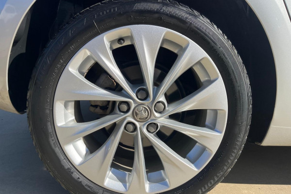 2018 MY18.5 Holden Astra BK R Hatch Image 30