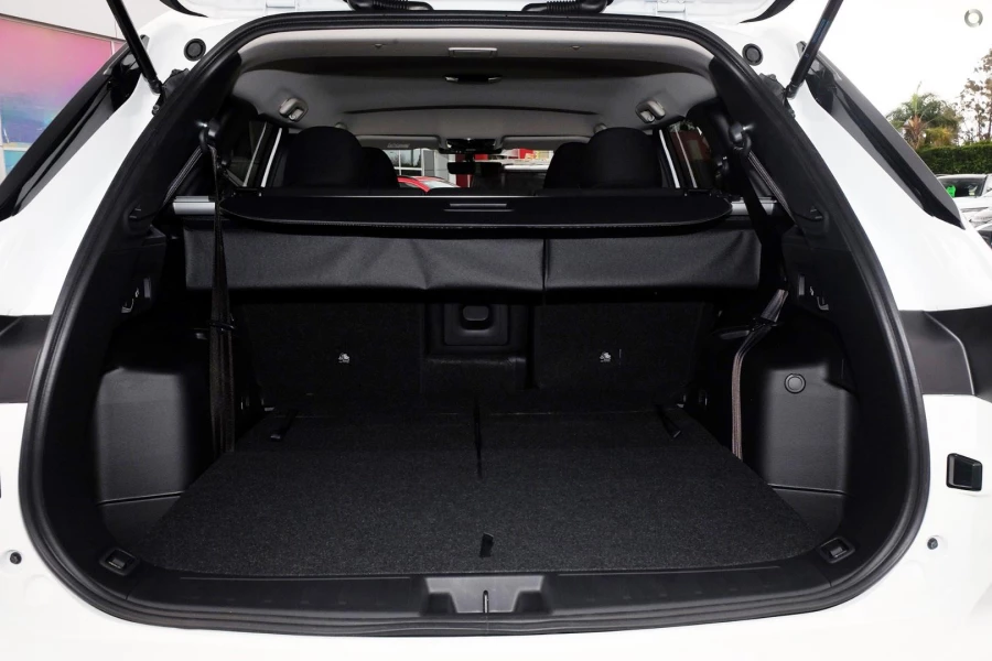 2025 Mitsubishi Outlander ZM LS SUV Image 8