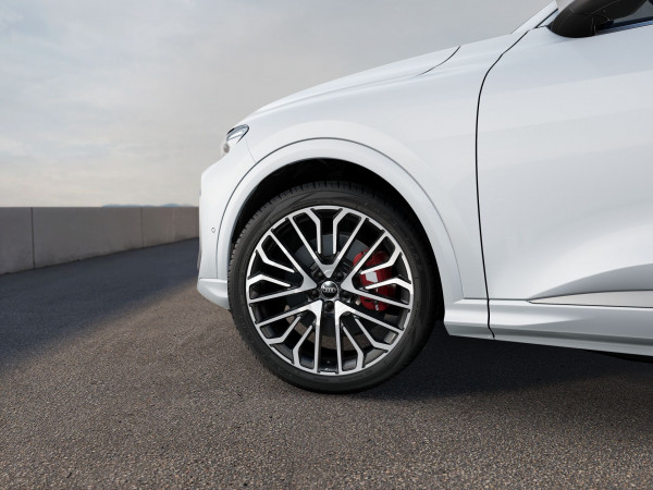 2025 Audi SQ5 GU  SUV image 10