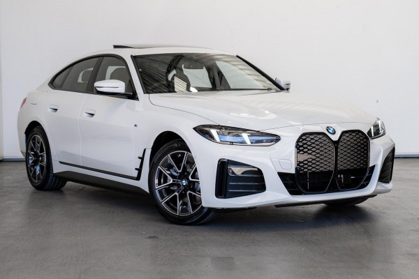 BMW i4 eDrive35 G26
