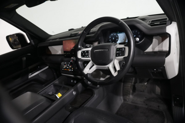2023 Land Rover Defender L663 110 P400 X-Dynamic HSE SUV Image 10