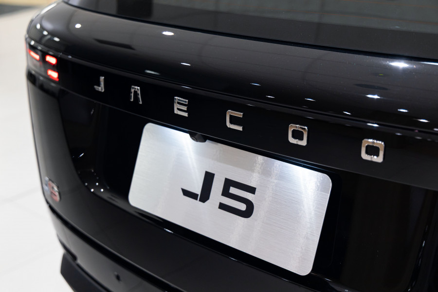 2026 Jaecoo J5  EV Summit SUV