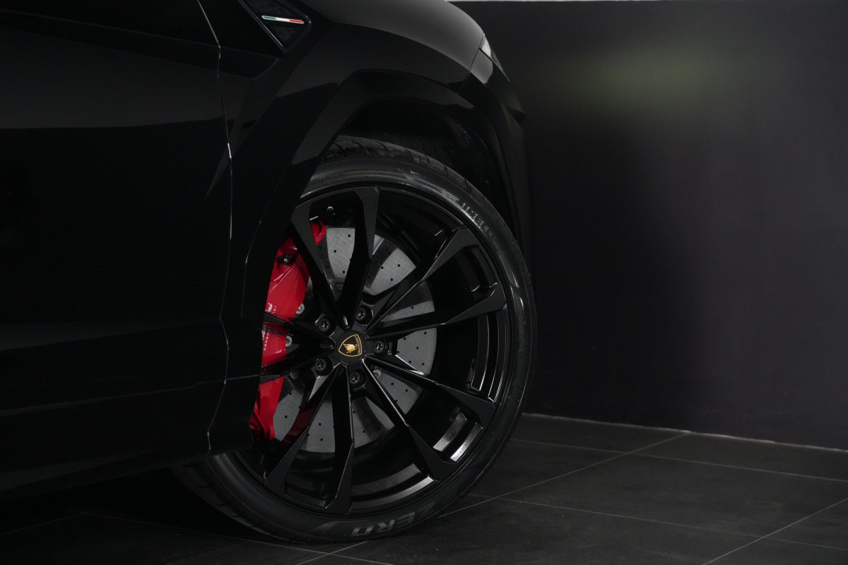 2022 Lamborghini Urus SUV