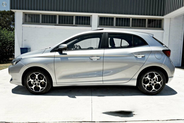 2024 MY24.5 MG MG3 ZP22 Essence Hybrid+ Hatch Image 5