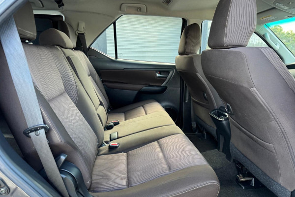 2018 Toyota Fortuner GUN156R GX SUV Image 21