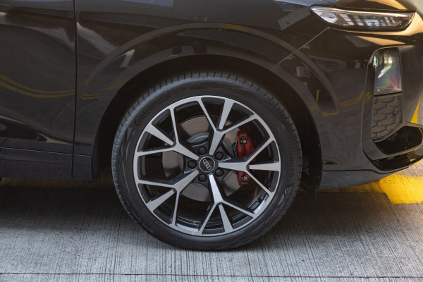 2026 Audi Q3 FJ TFSI 195kW Quattro SUV image 22