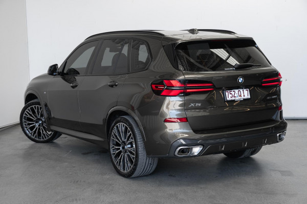 2023 BMW X5 G05 LCI xDrive30d M Sport SUV image 2