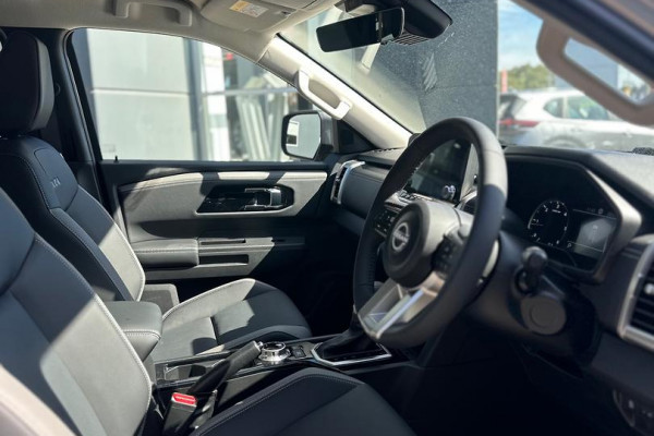 2026 Nissan Navara D27 ST-X Ute Image 11