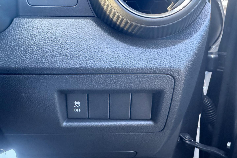 2025 Suzuki Ignis MF Series II GL SUV Image 9