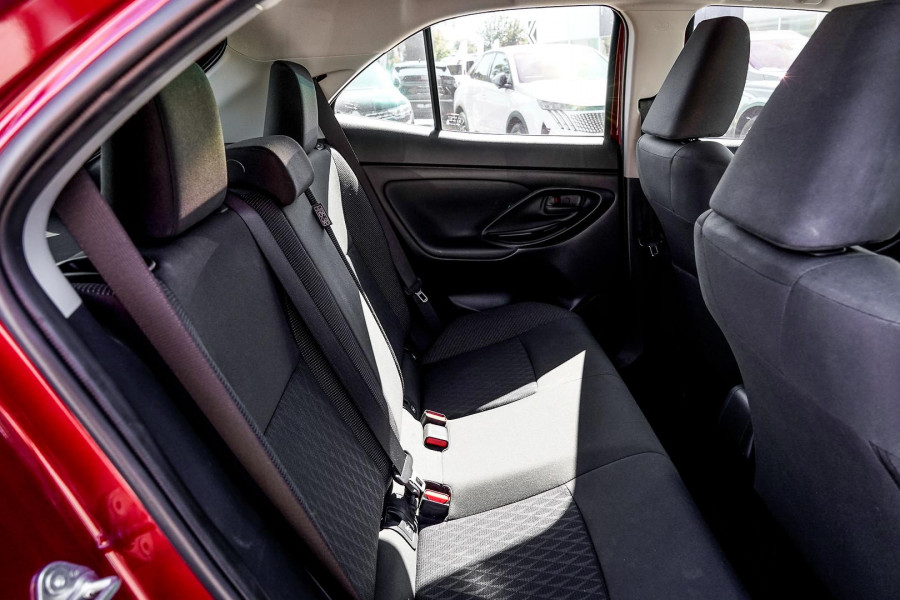 2021 Toyota Yaris Cross MXPJ15R GX SUV Image 12