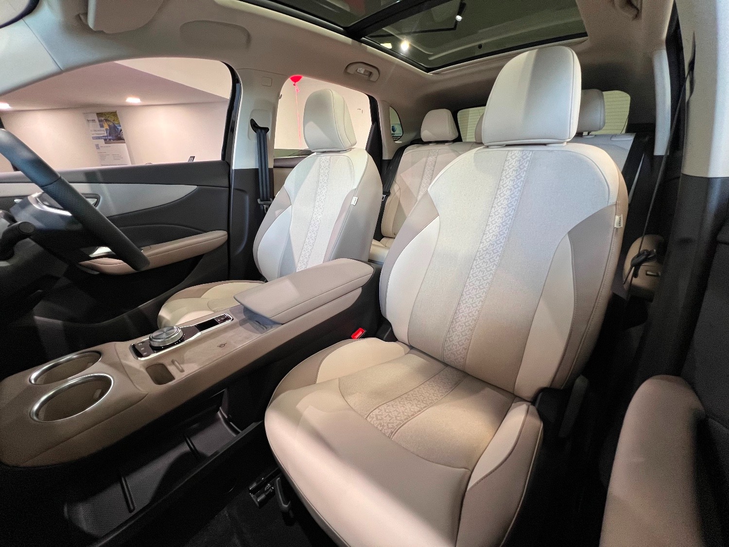 2025 MG MGS5 EV ESSENCE 49 ZS3EM SUV AUTOMATIC 4X2