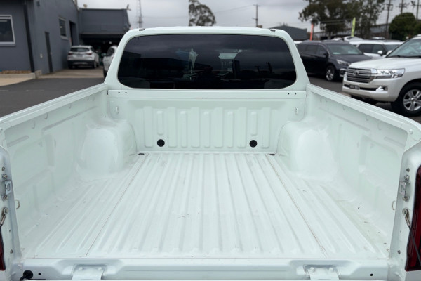 2021 MY22 Mitsubishi Triton MR GLS Ute Image 8