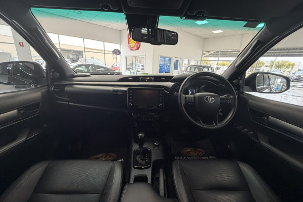 2024 Toyota HiLux GUN126R Rogue 48V Ute Image 21