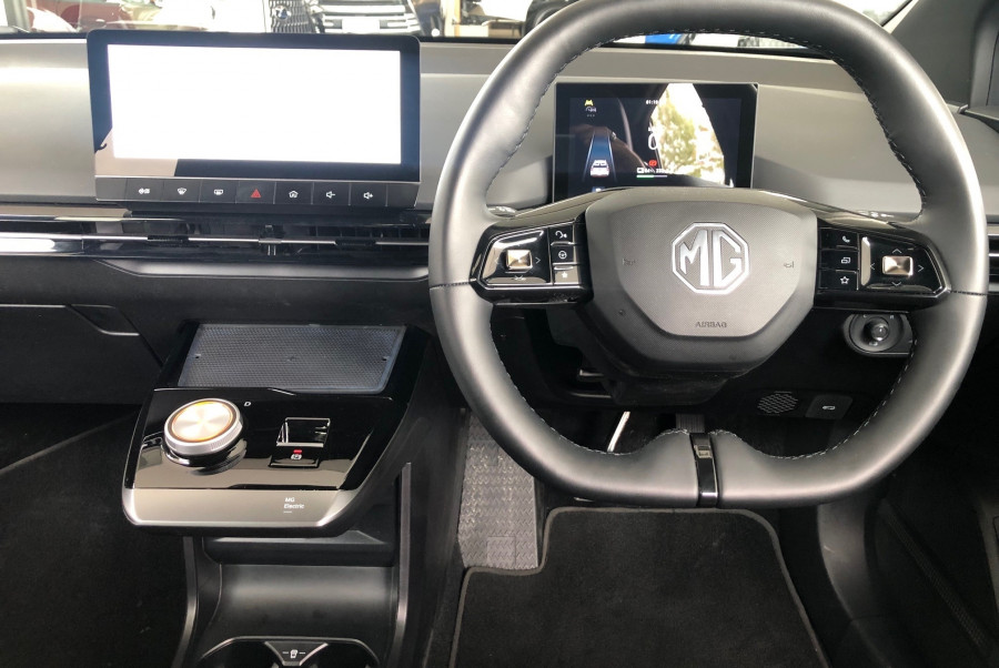 2023 MG MG4 Essence 64kwh EV Hatch Image 10