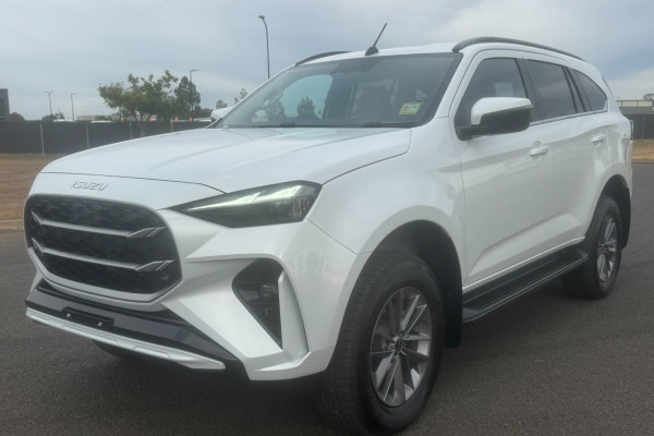 2026 Isuzu MU-X RJ LS-U SUV Image 7