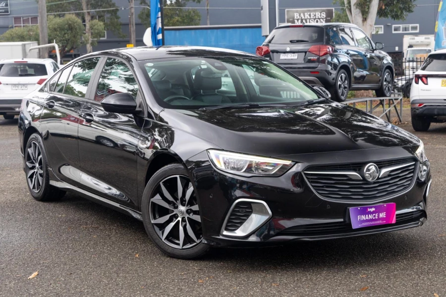 2019 Holden Commodore ZB RS Liftback Image 1