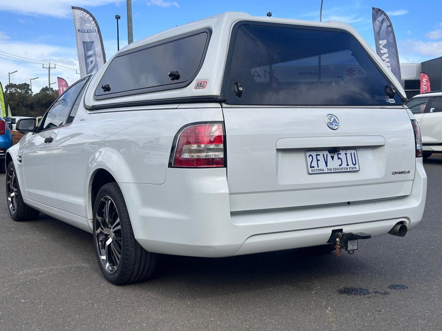 2008 Holden Ute VE Ute Image 2