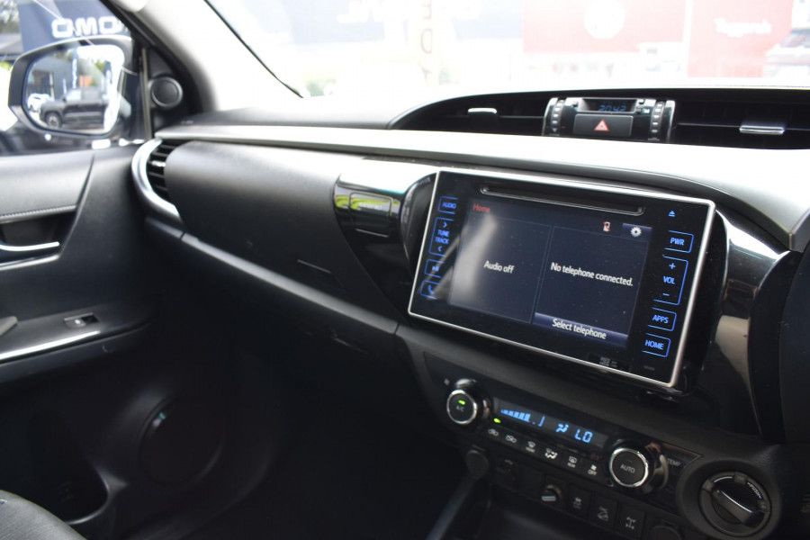 2018 Toyota HiLux  SR5 Double Cab Pick Up Image 29