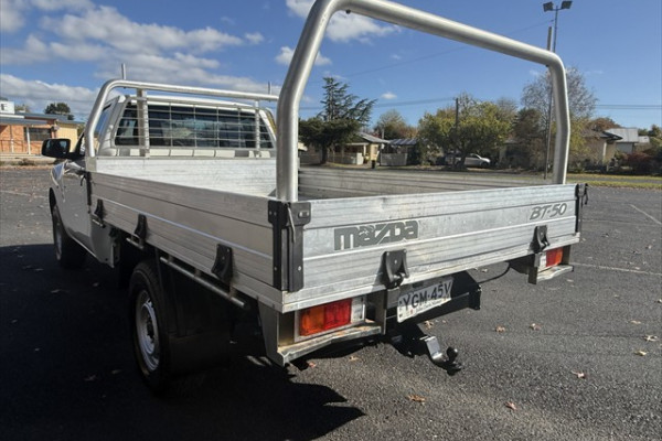 2016 Mazda BT-50 UR XT Single Cab Chassis Image 5