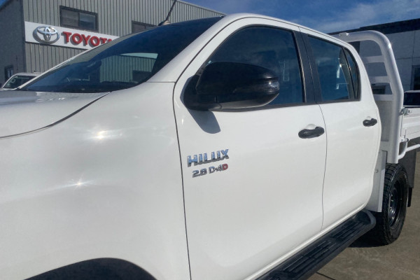2018 Toyota HiLux  SR Double Cab Pick Up Image 22